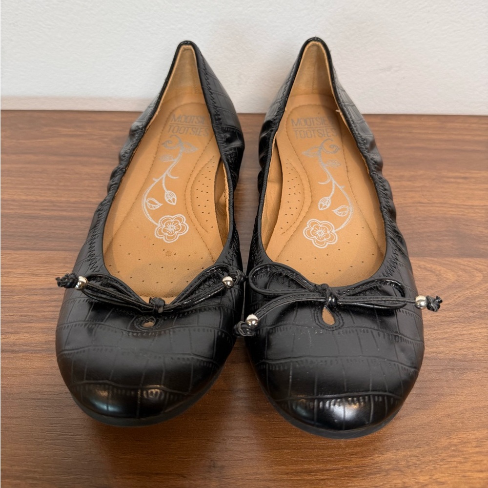 Mootsies Tootsies Women's Cameo Ballet
Flats Women's Shoes Size 7 M